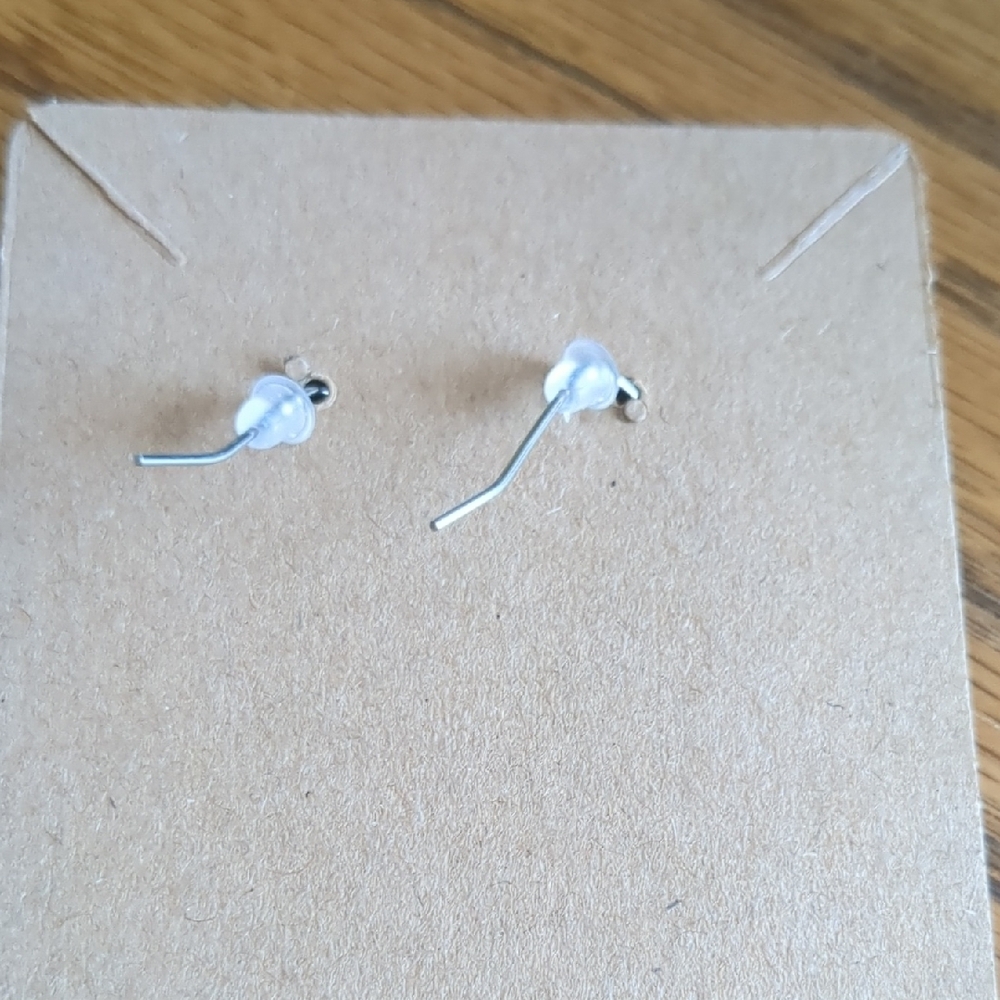 📚 NWT Resin Bookshelf Teardrop Earrings - Picture 4 of 5